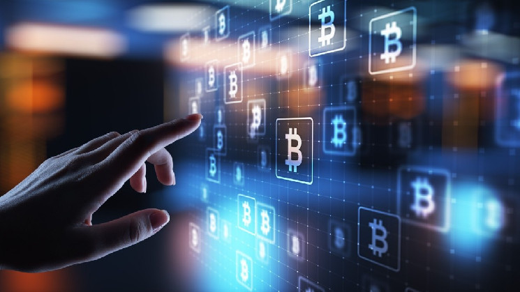 
			Количество транзакций в блокчейне биткоина снизилось на 55%		