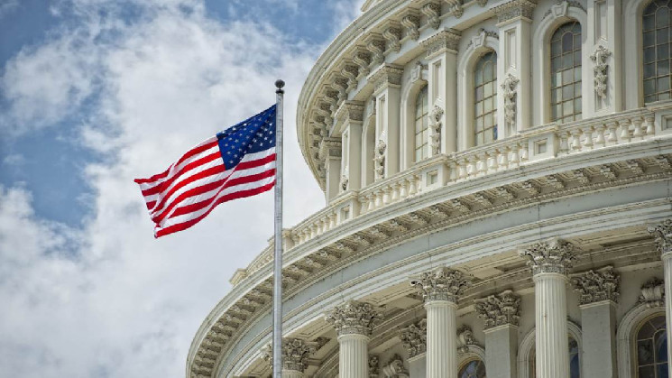 
			США могут повторить стратегию Сальвадора с биткоином		