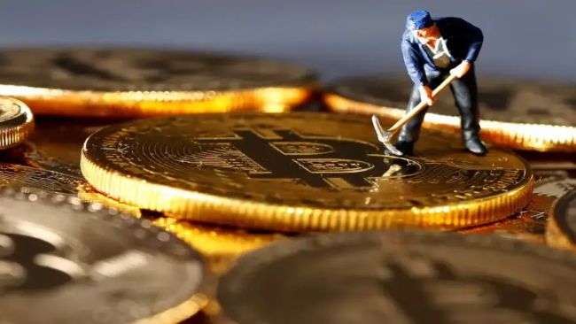 
			Эксперты TheMinerMag предложили майнерам менять бизнес-модель		